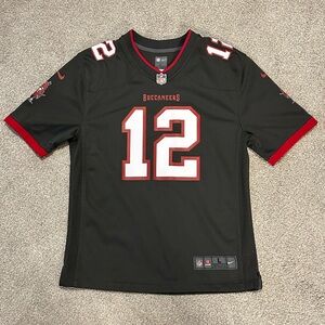 Nike NFL Buccaneers Jersey Black and Red Youth Large